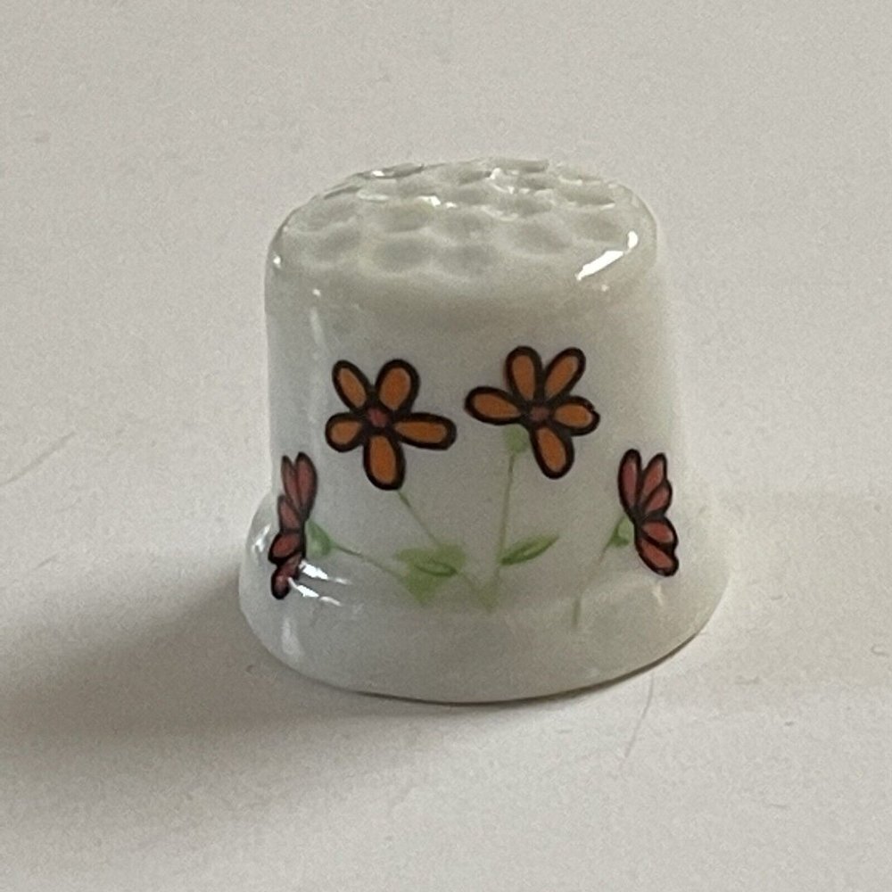 Vintage Porcelain Souvenir Thimbles Flower Pots Sewing Decor Collectible Garden